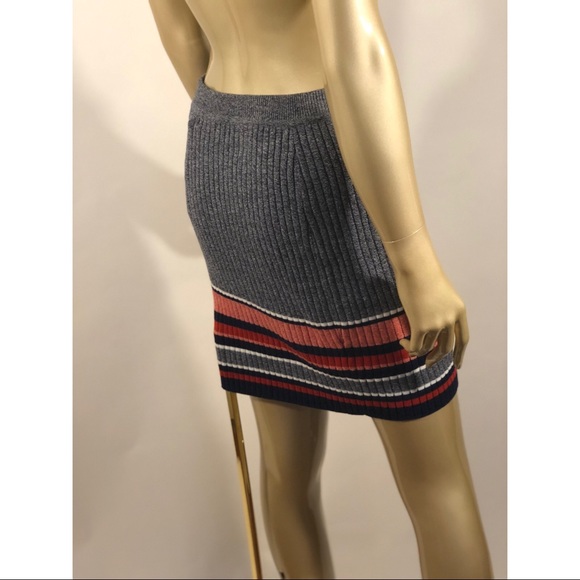 Lovers + Friends Skye Knit Striped Skirt (M) NWT - Picture 4 of 6
